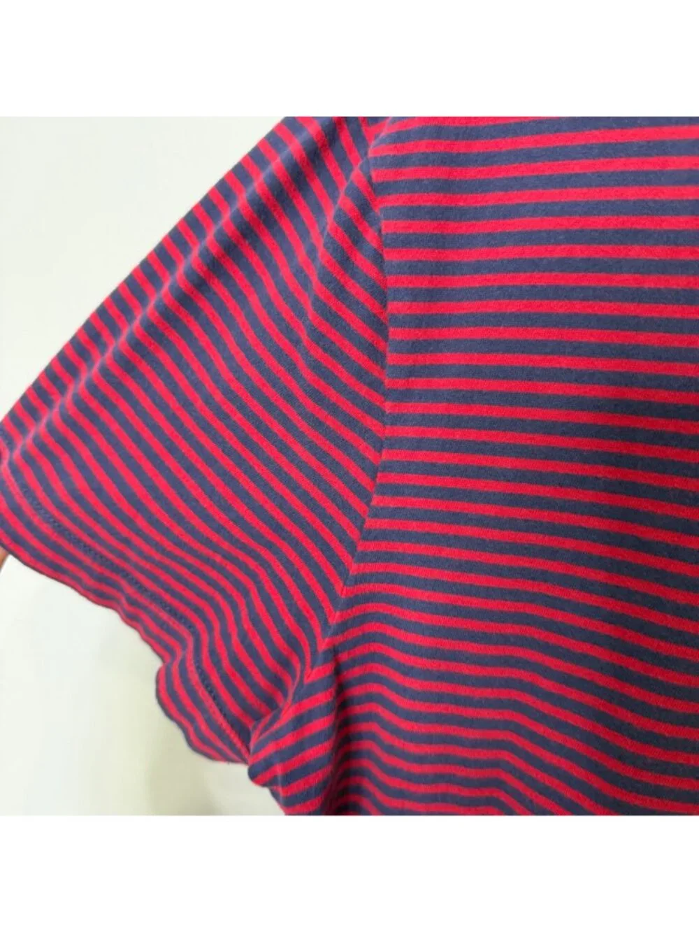 J. CREW sueded cotton polo in navy red stripe size M